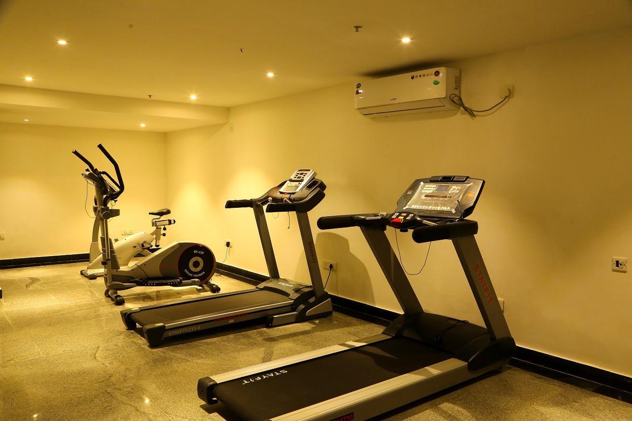 Hotel Deccan Serai, Hitec City, Hyderabad Exterior foto