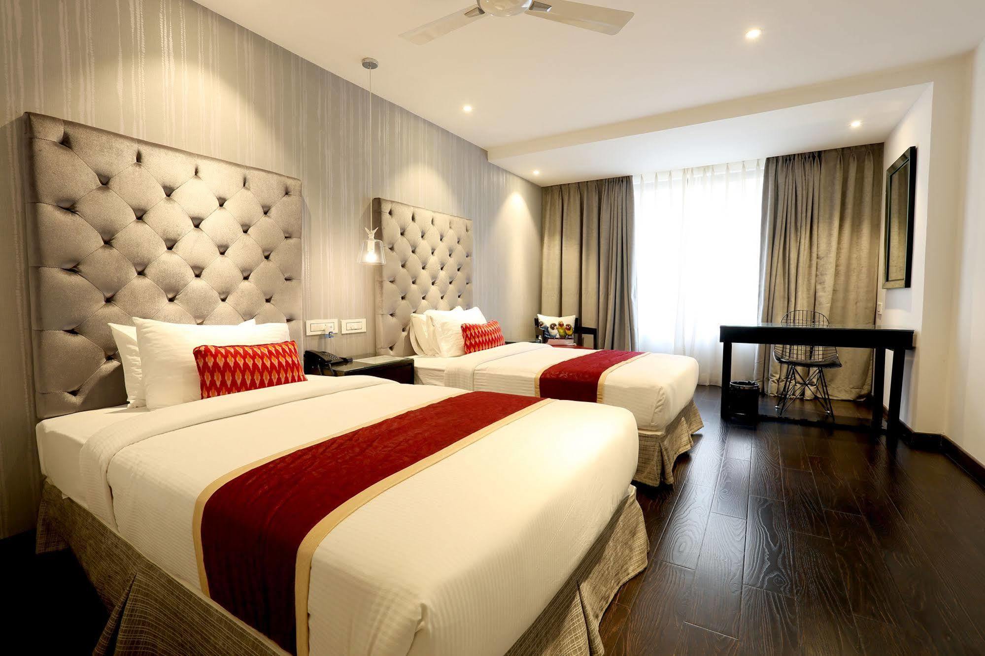 Hotel Deccan Serai, Hitec City, Hyderabad Exterior foto