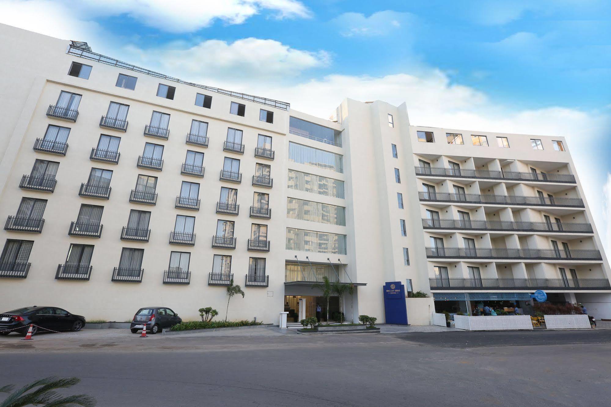 Hotel Deccan Serai, Hitec City, Hyderabad Exterior foto